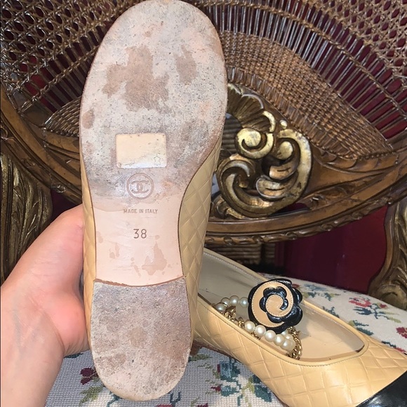 COPY - Chanel Flats with detachable pearls & Chains 38.5 - Picture 6 of 6